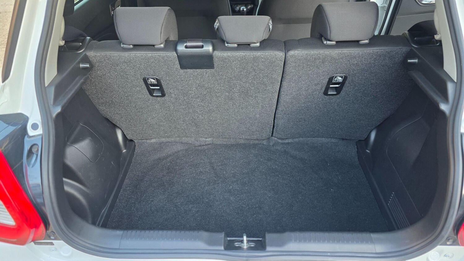 Used Suzuki Swift 2017 for sale - 75938298: Photo 32