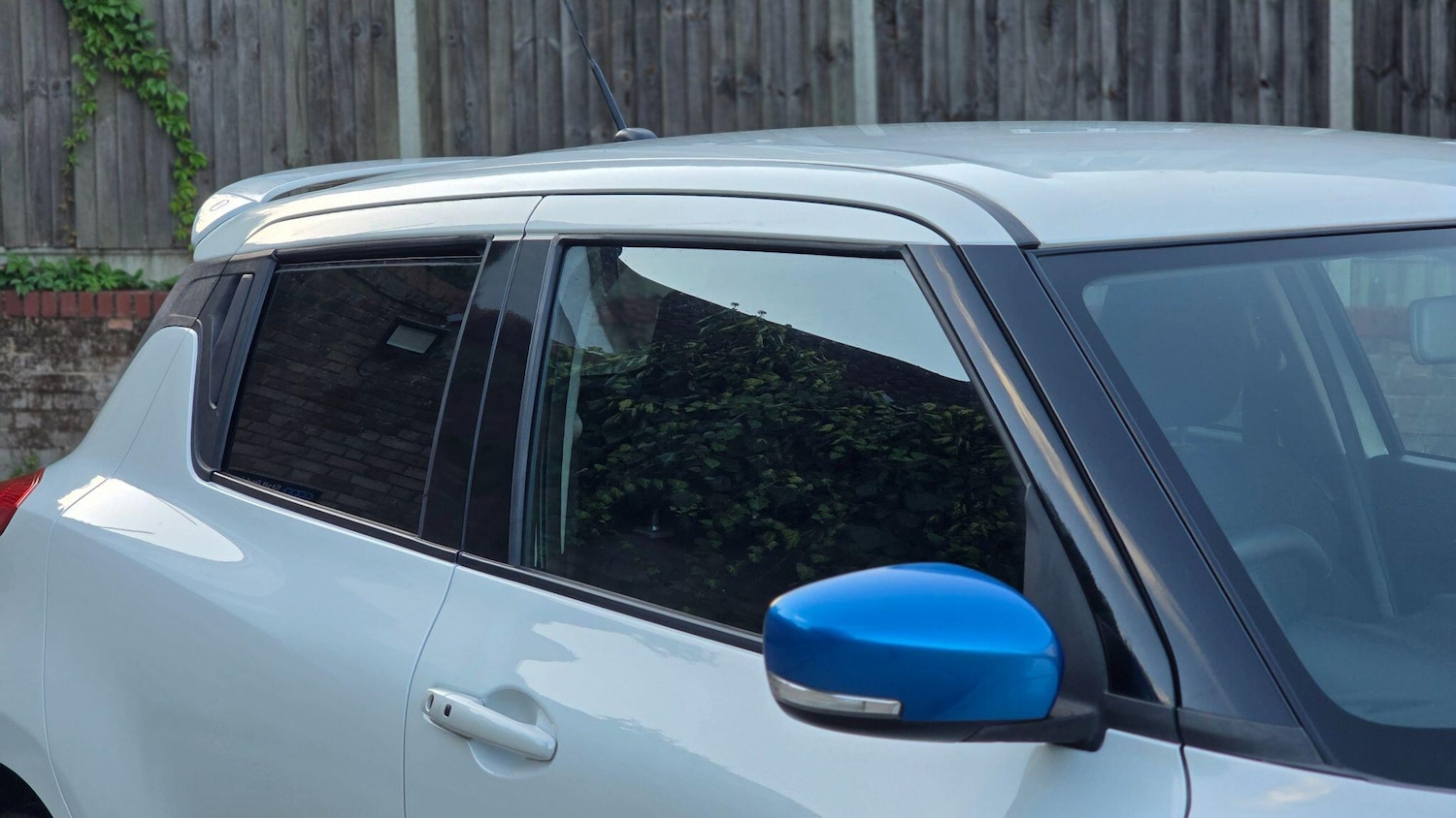 Used Suzuki Swift 2017 for sale - 75938298: Photo 55