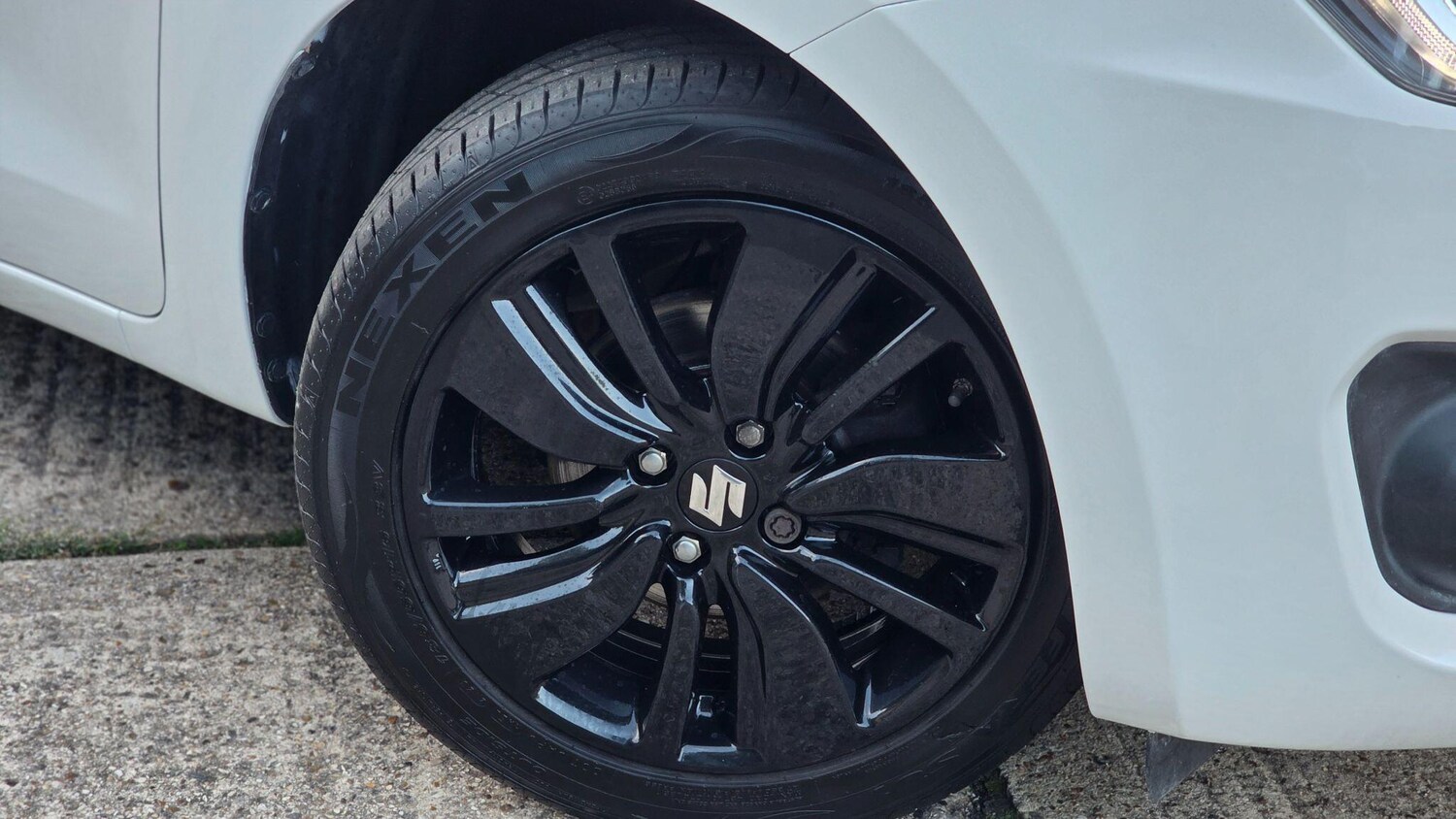 Used Suzuki Swift 2017 for sale - 75938298: Photo 56