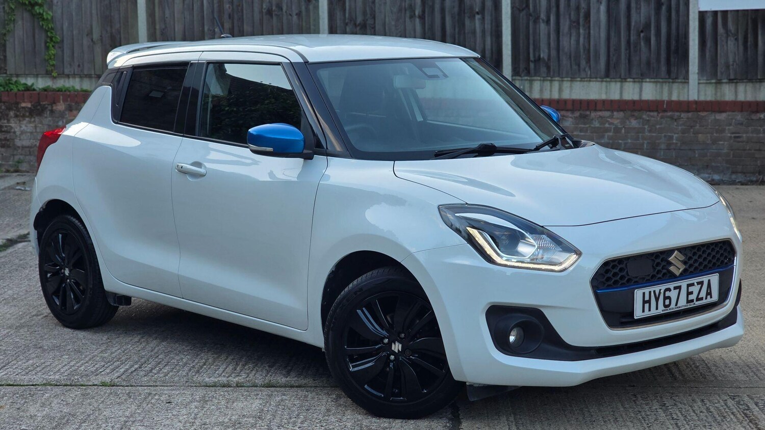 Used Suzuki Swift 2017 for sale - 75938298: Photo 63