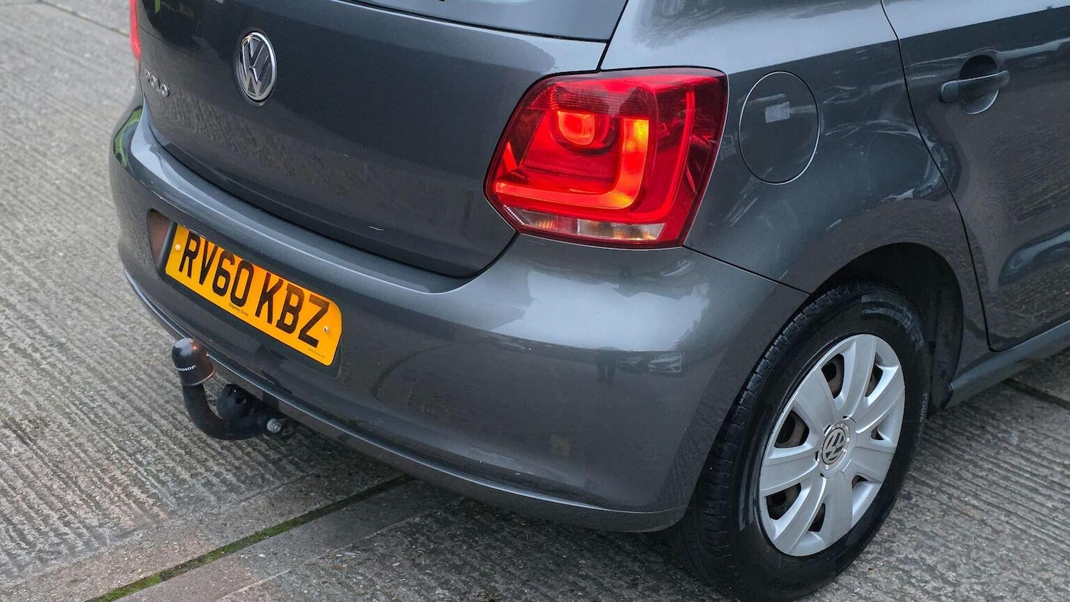 Used Volkswagen Polo 2010 for sale - 77896124: Photo 35