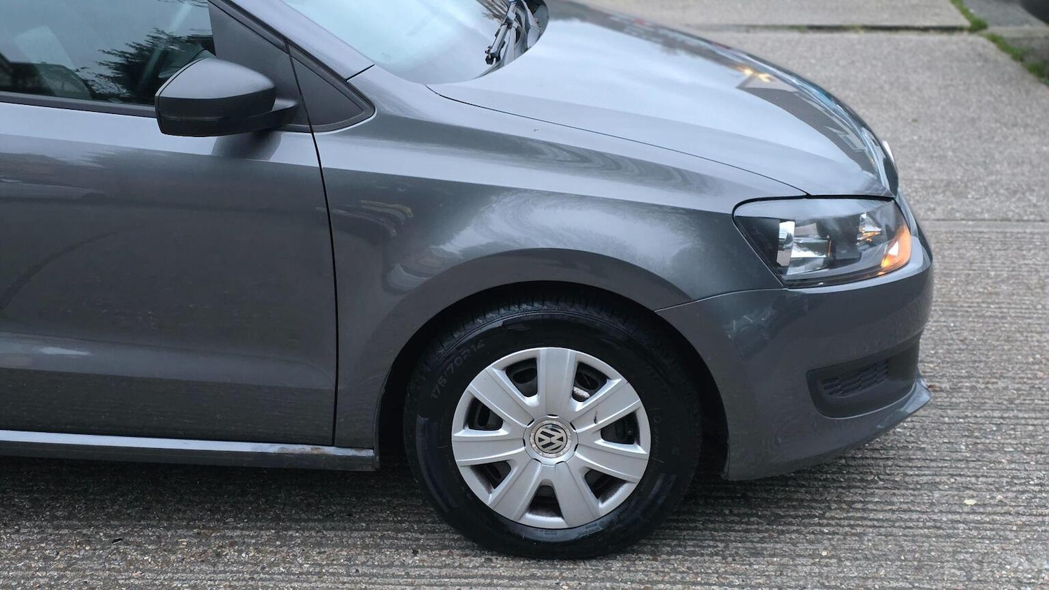 Used Volkswagen Polo 2010 for sale - 77896124: Photo 37