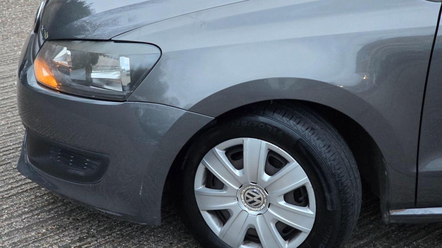 Used Volkswagen Polo 2010 for sale - 77896124: Photo 42