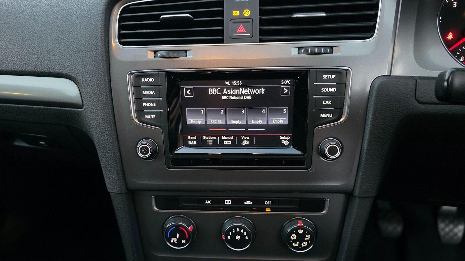 Used Volkswagen Golf 2014 for sale - 77054773: Photo 20