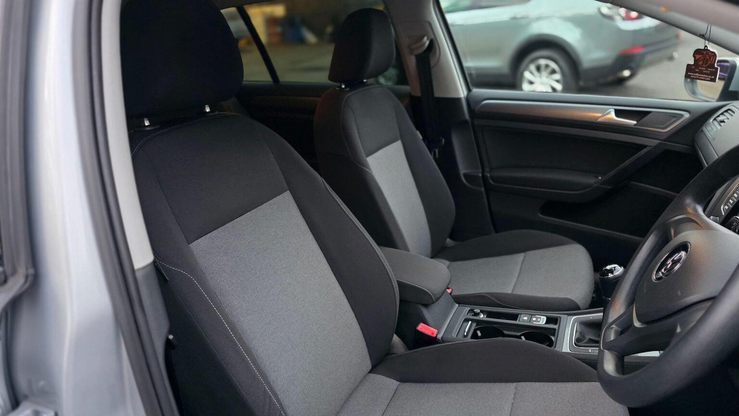 Used Volkswagen Golf 2014 for sale - 77054773: Photo 23