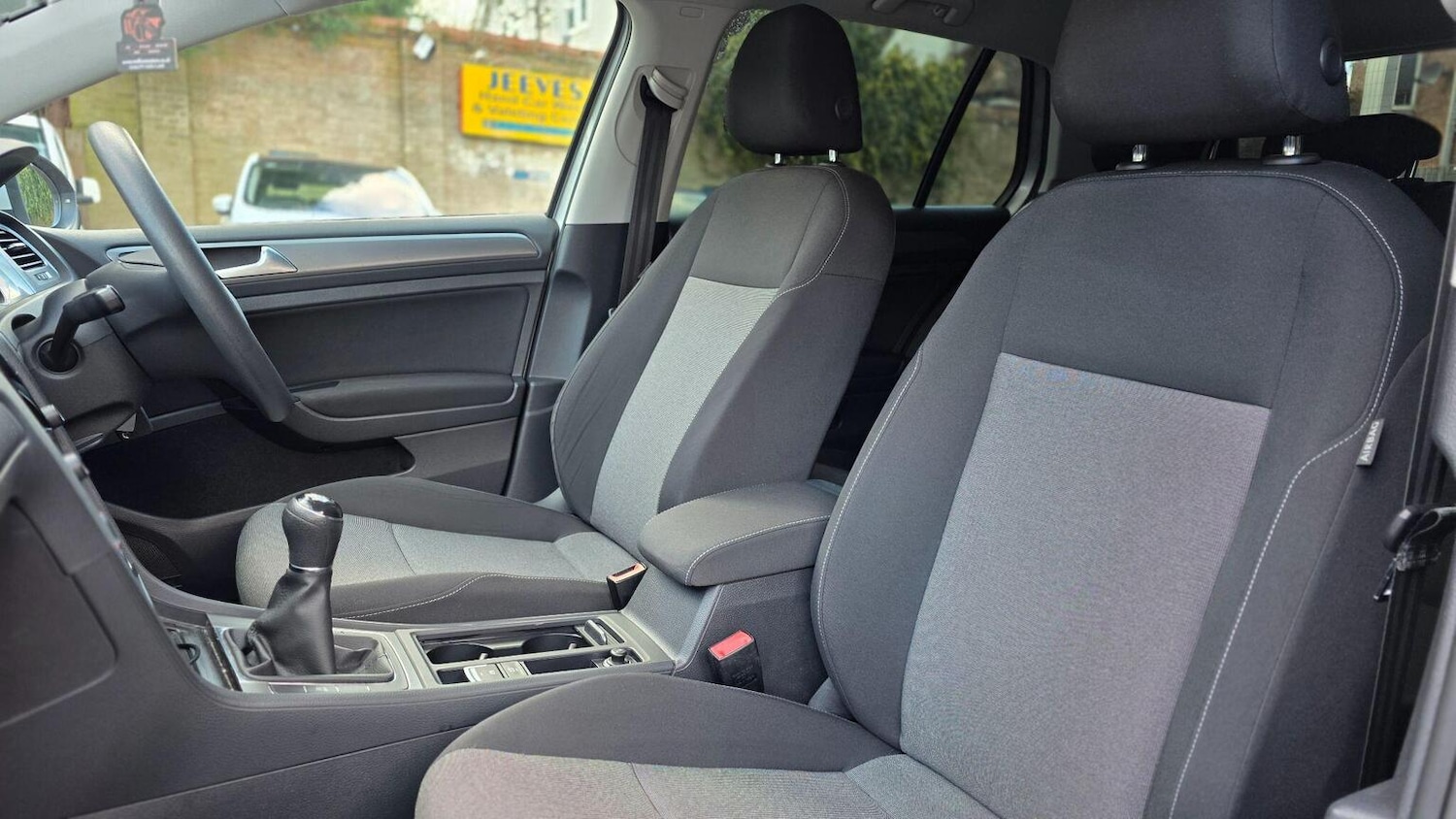 Used Volkswagen Golf 2014 for sale - 77054773: Photo 34