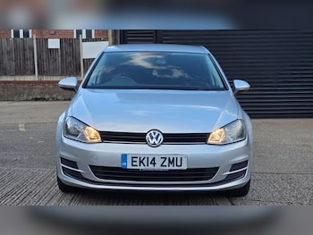 Used Volkswagen Golf 2014 for sale - 77054773: Photo