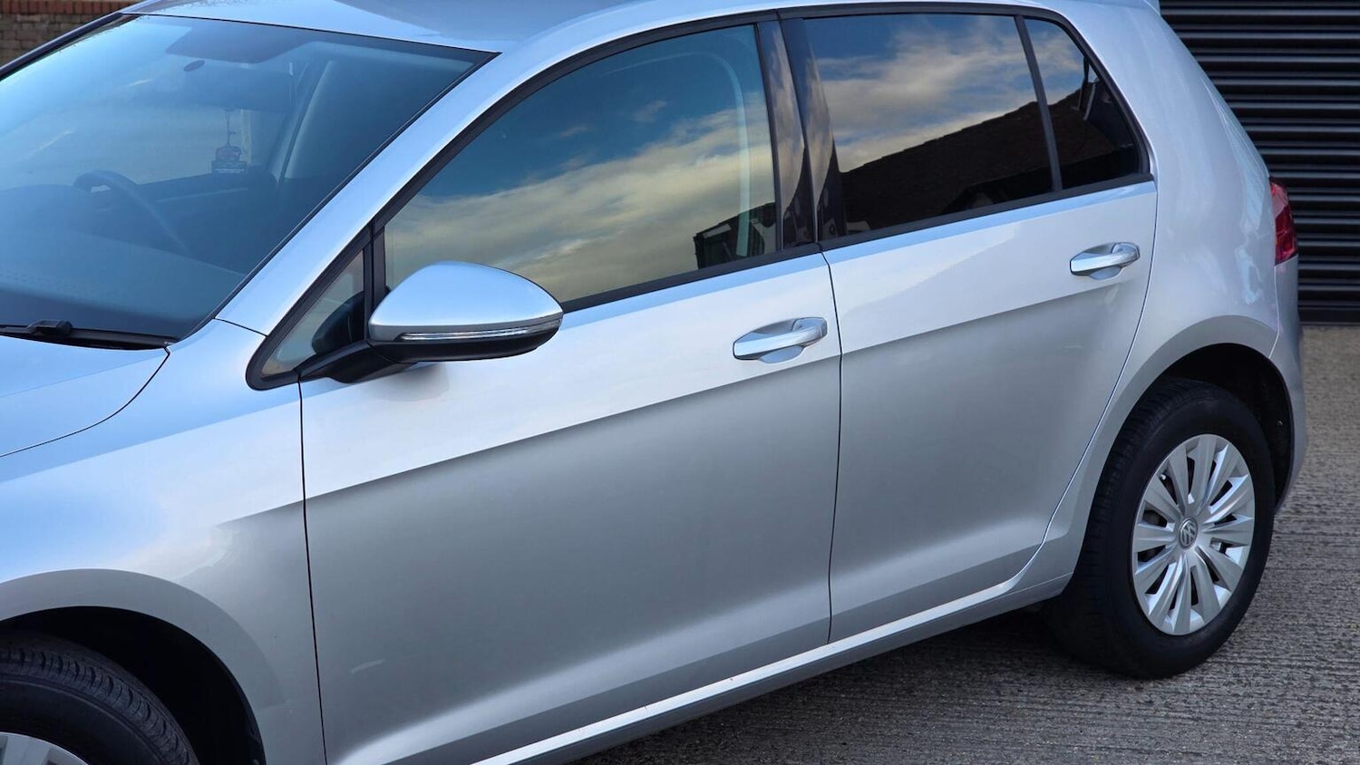 Used Volkswagen Golf 2014 for sale - 77054773: Photo 48