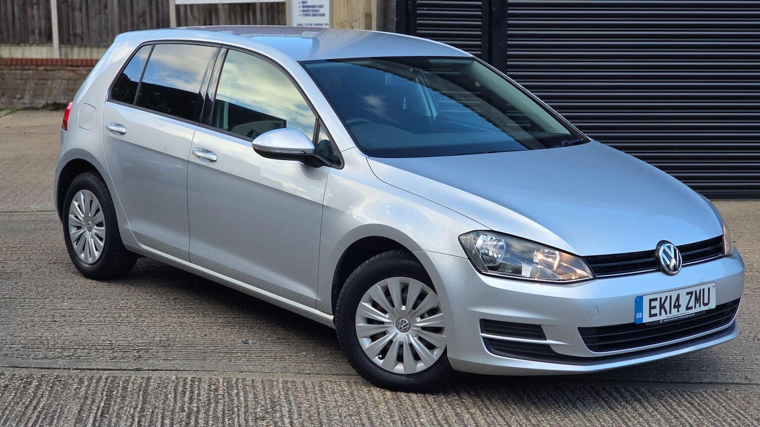 Used Volkswagen Golf 2014 for sale - 77054773: Photo 65