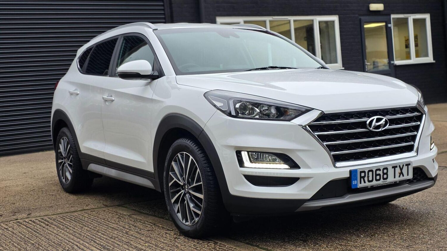Used Hyundai TUCSON 2018 for sale - 76911169: Photo 4