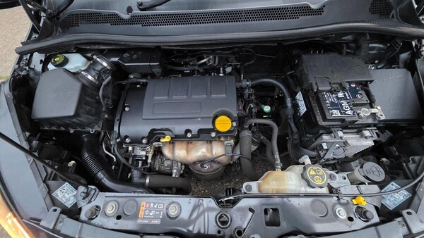 Used Vauxhall Corsa 2017 for sale - 76252347: Photo 50