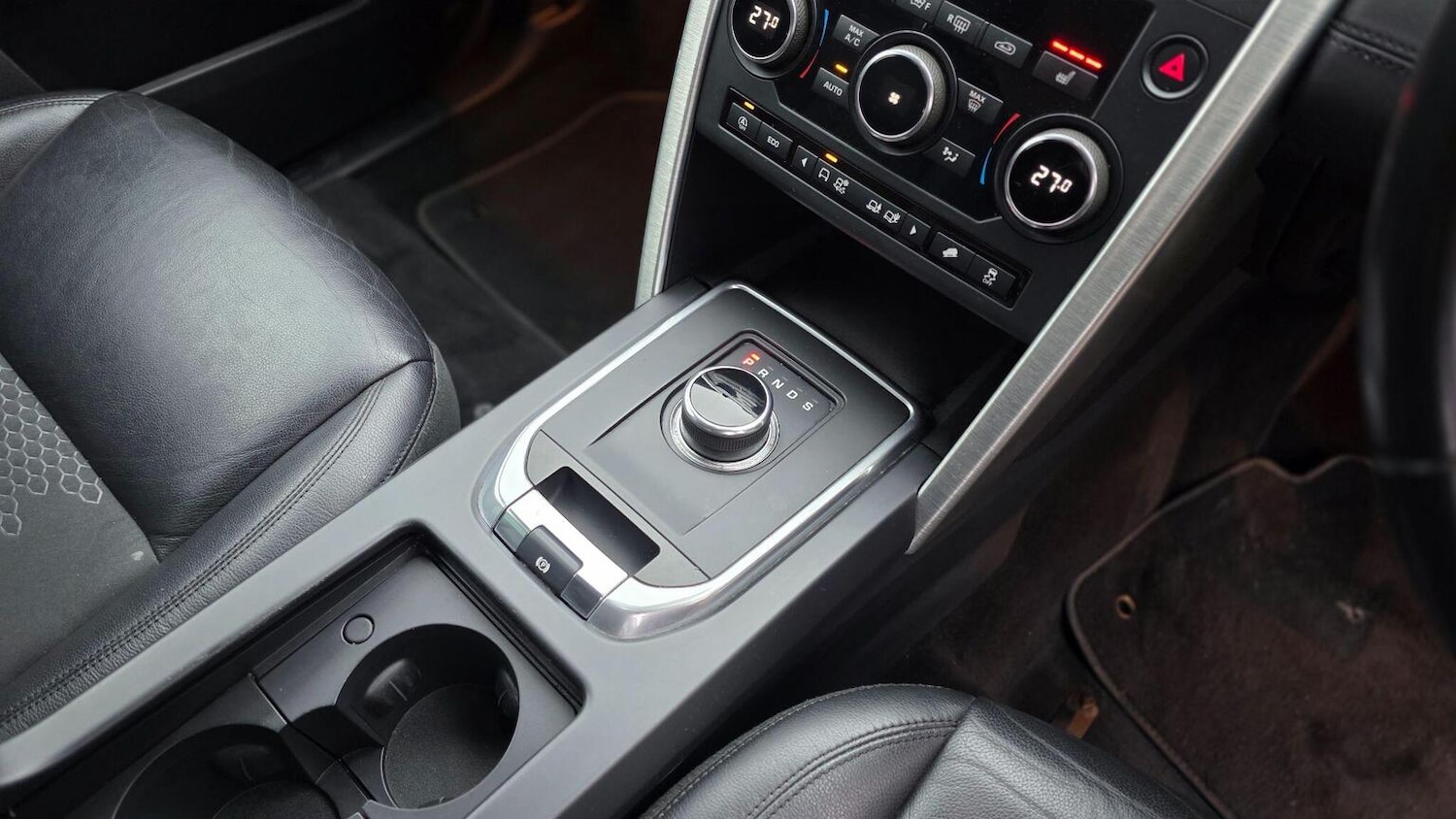 Used Land Rover Discovery Sport 2017 for sale - 77303717: Photo 17