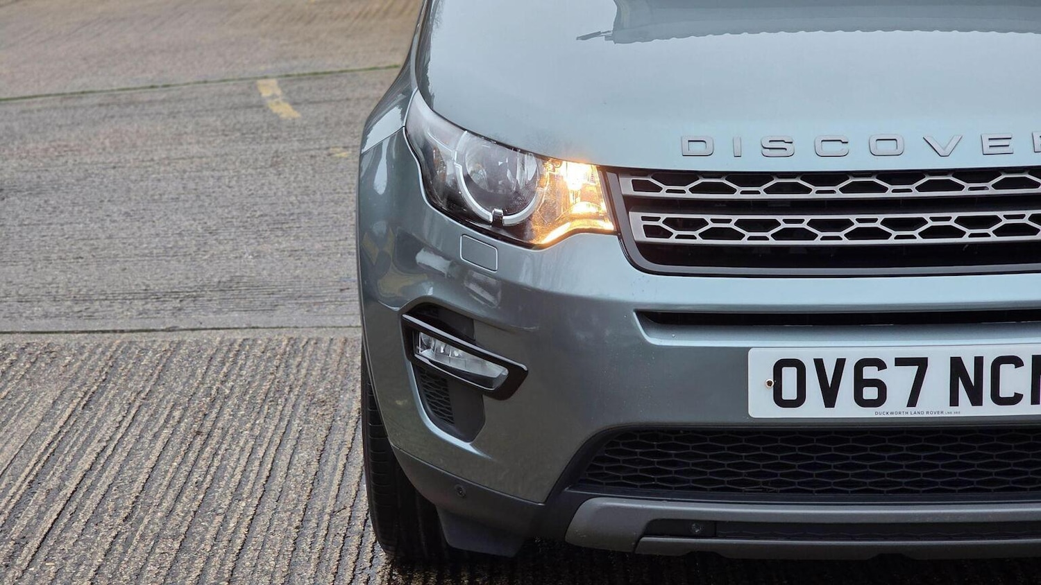 Used Land Rover Discovery Sport 2017 for sale - 77303717: Photo 60