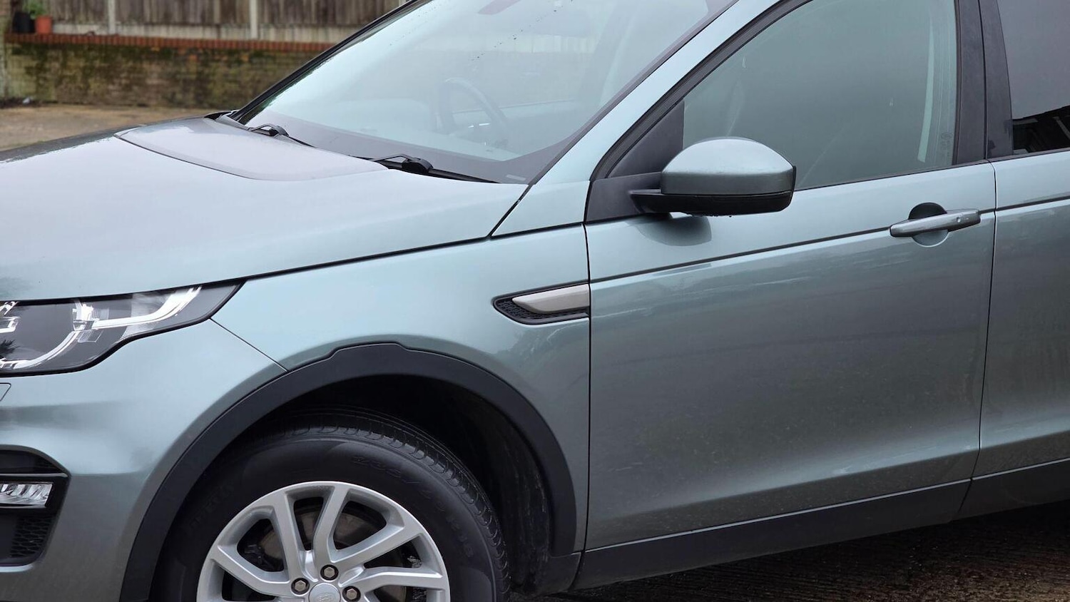 Used Land Rover Discovery Sport 2017 for sale - 77303717: Photo 68