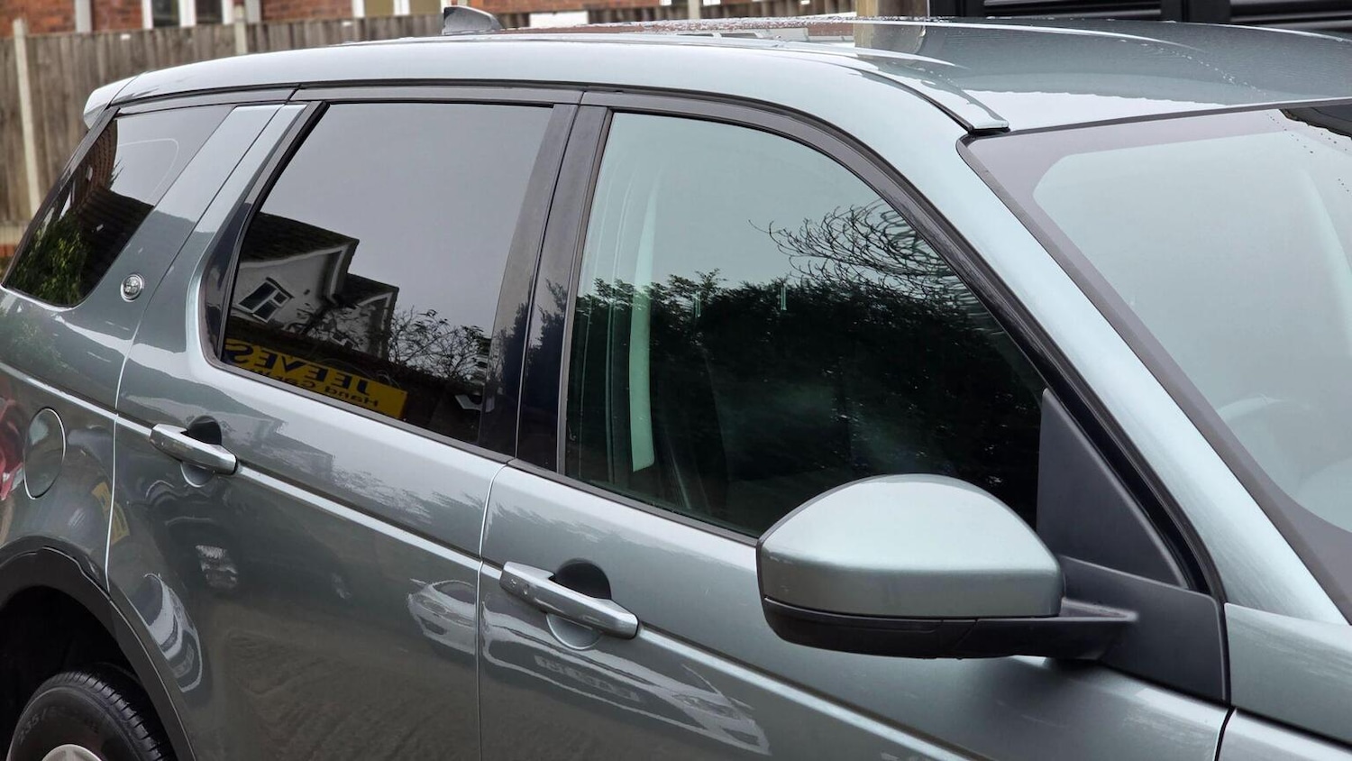 Used Land Rover Discovery Sport 2017 for sale - 77303717: Photo 77