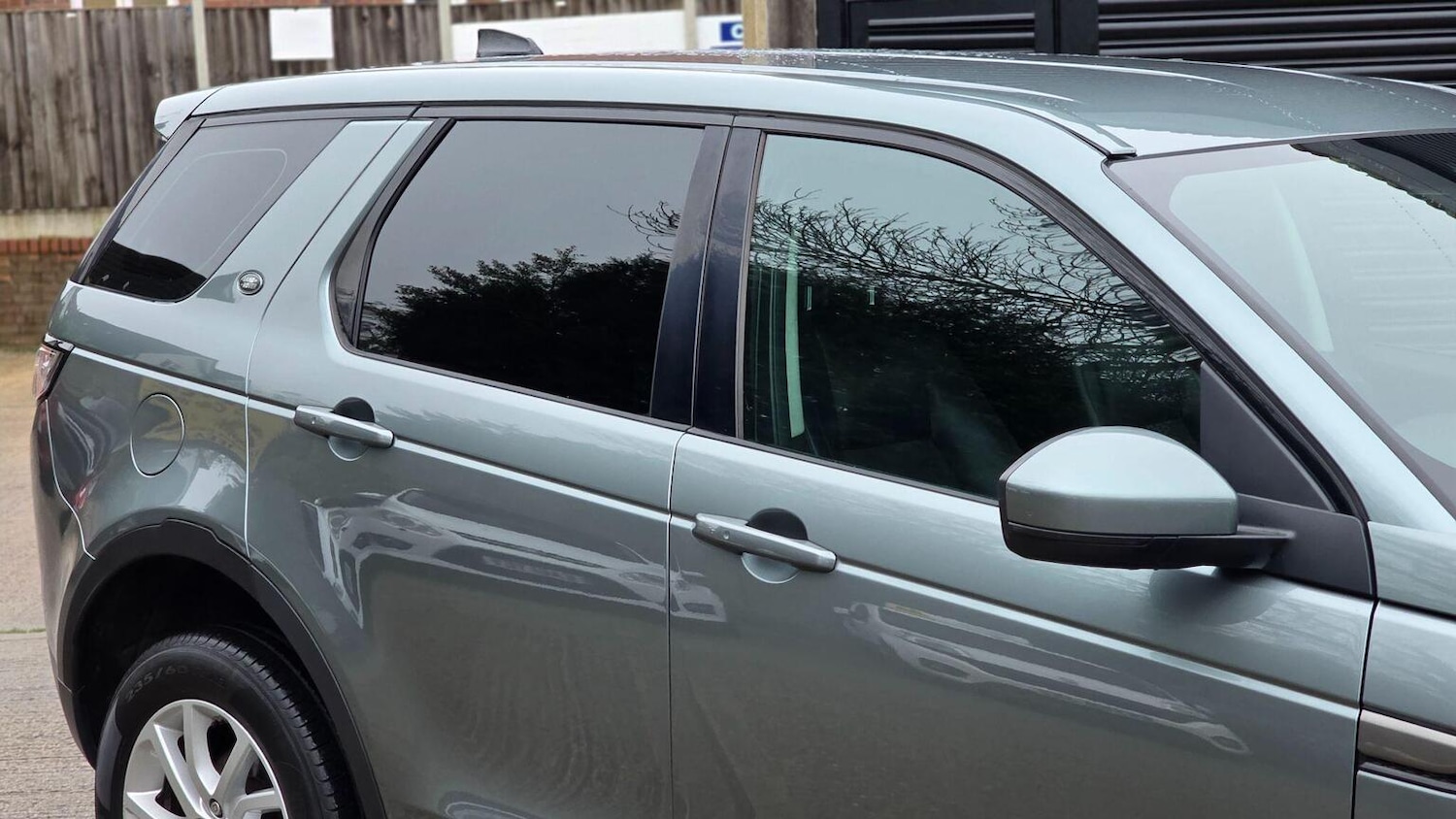 Used Land Rover Discovery Sport 2017 for sale - 77303717: Photo 78