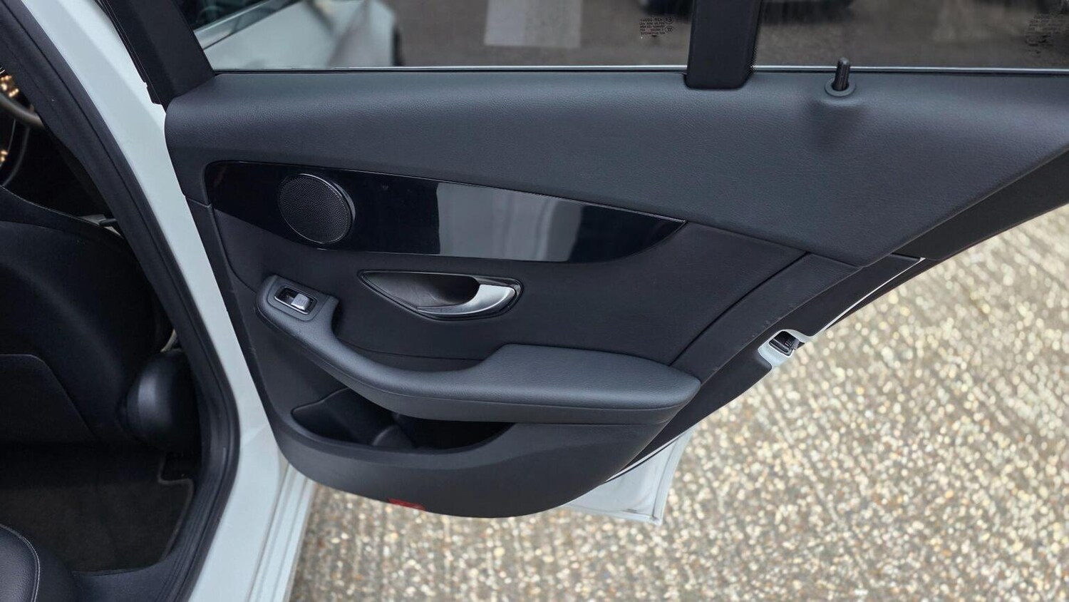 Used Mercedes-Benz C Class 2018 for sale - 77915682: Photo 40