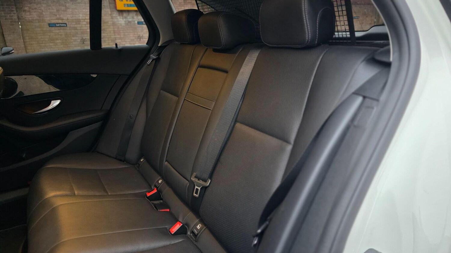 Used Mercedes-Benz C Class 2018 for sale - 77915682: Photo 42