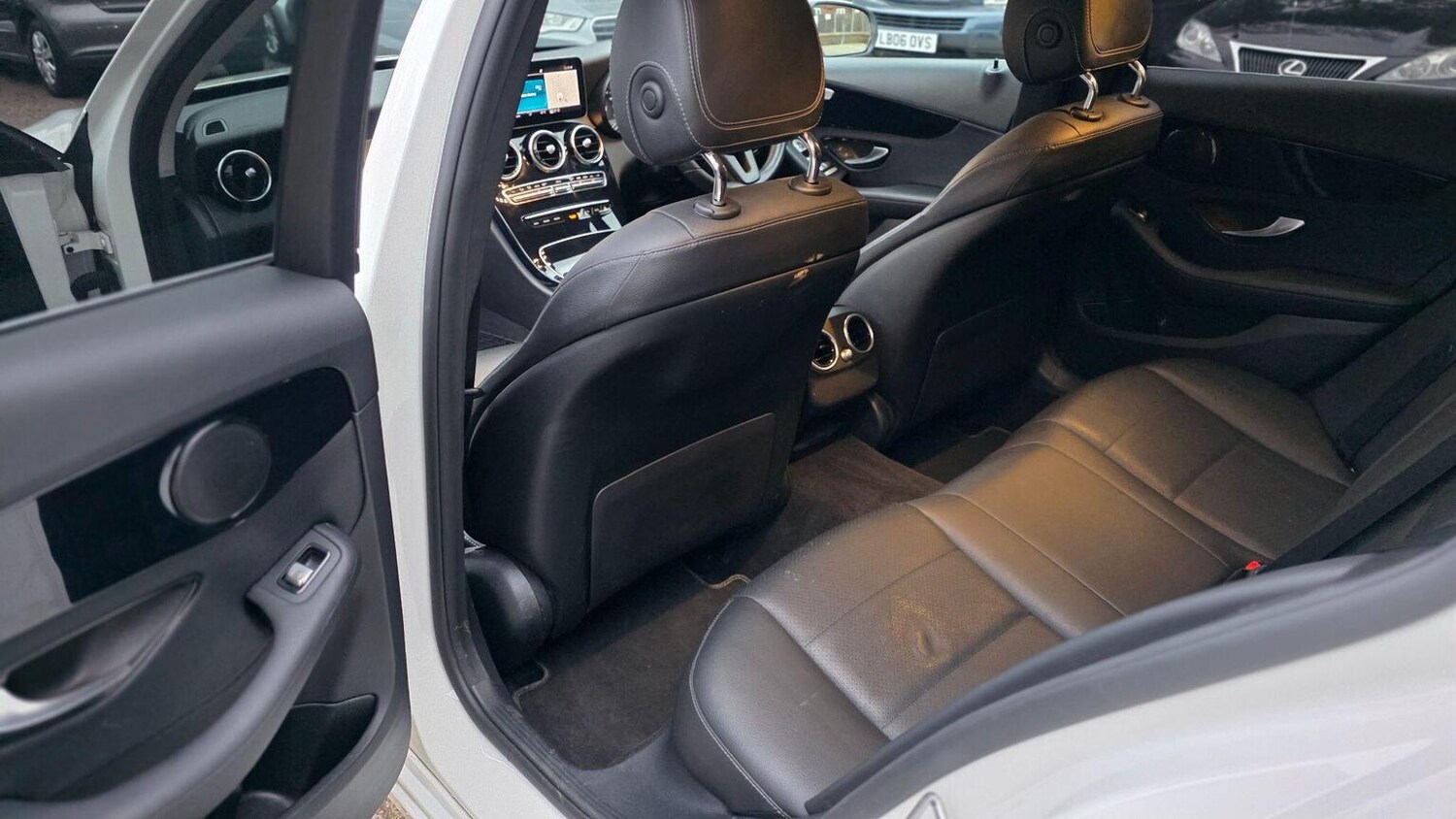 Used Mercedes-Benz C Class 2018 for sale - 77915682: Photo 43