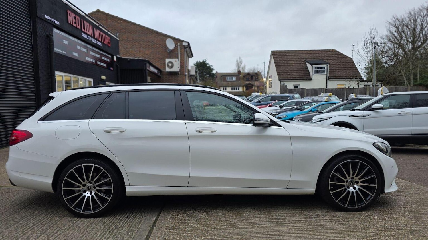Used Mercedes-Benz C Class 2018 for sale - 77915682: Photo 5