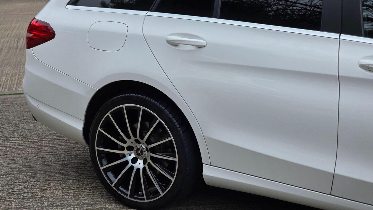 Used Mercedes-Benz C Class 2018 for sale - 77915682: Photo 62