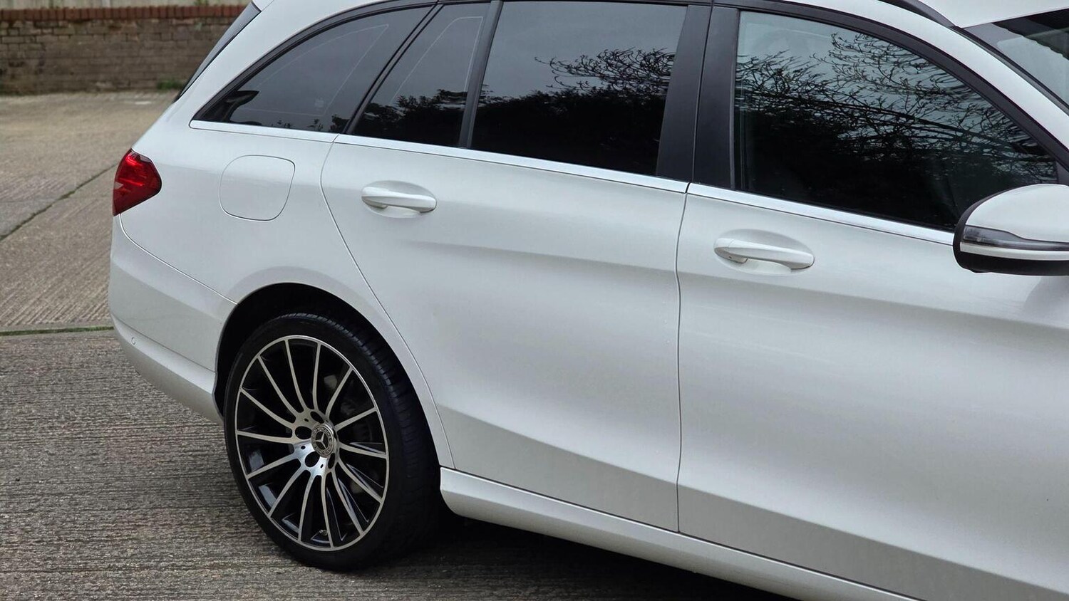 Used Mercedes-Benz C Class 2018 for sale - 77915682: Photo 64