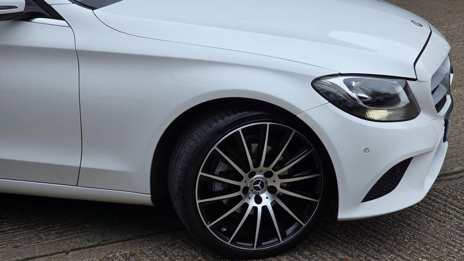 Used Mercedes-Benz C Class 2018 for sale - 77915682: Photo 66