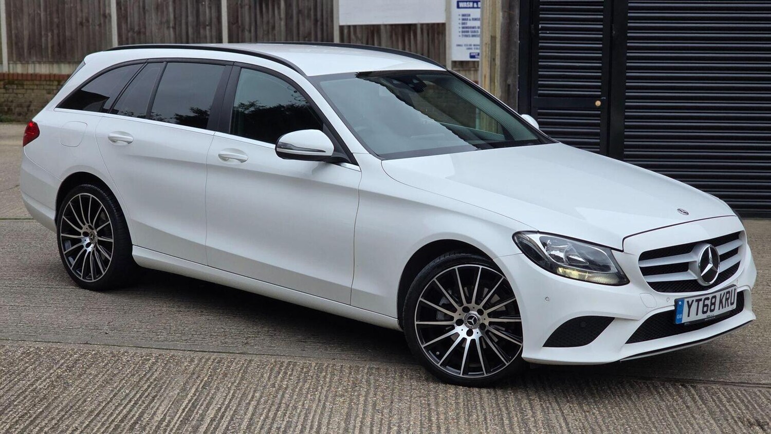 Used Mercedes-Benz C Class 2018 for sale - 77915682: Photo 74