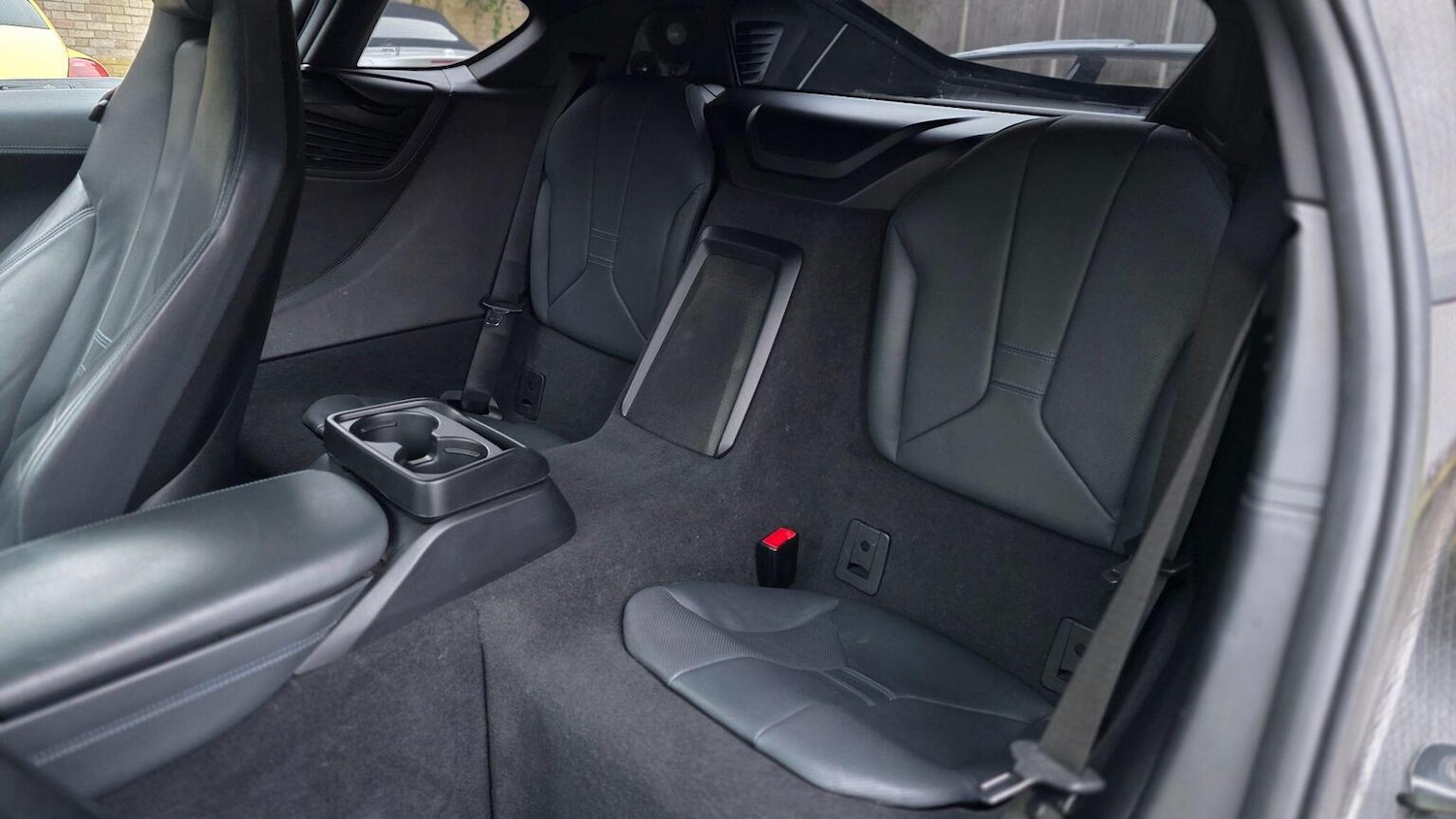 Used BMW i8 2018 for sale - 77977036: Photo 10