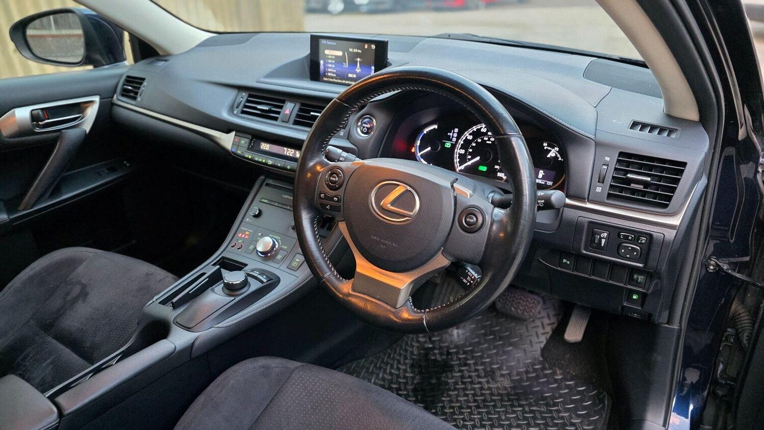 Used Lexus CT 2017 for sale - 78139402: Photo 33