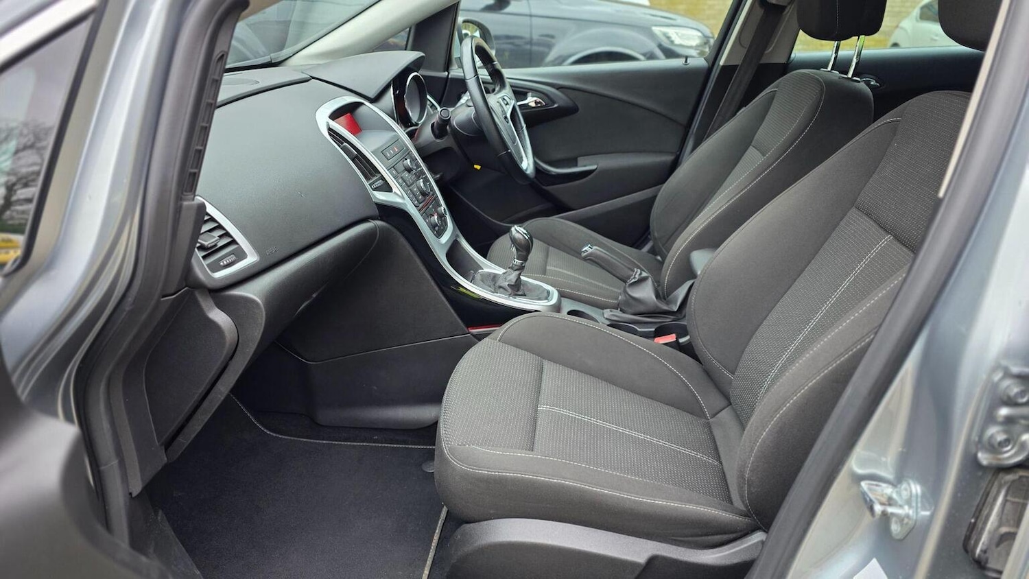 Used Vauxhall Astra 2015 for sale - 78045591: Photo 11