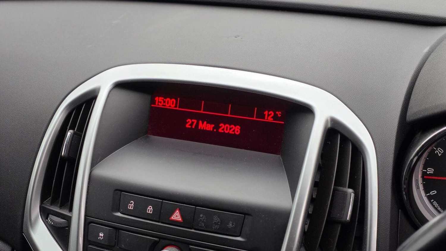 Used Vauxhall Astra 2015 for sale - 78045591: Photo 20