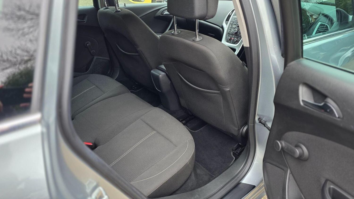 Used Vauxhall Astra 2015 for sale - 78045591: Photo 31