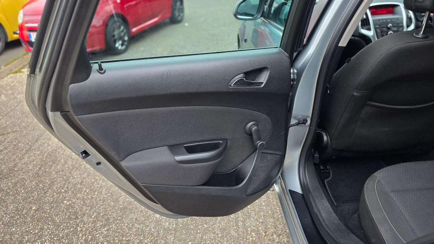 Used Vauxhall Astra 2015 for sale - 78045591: Photo 35