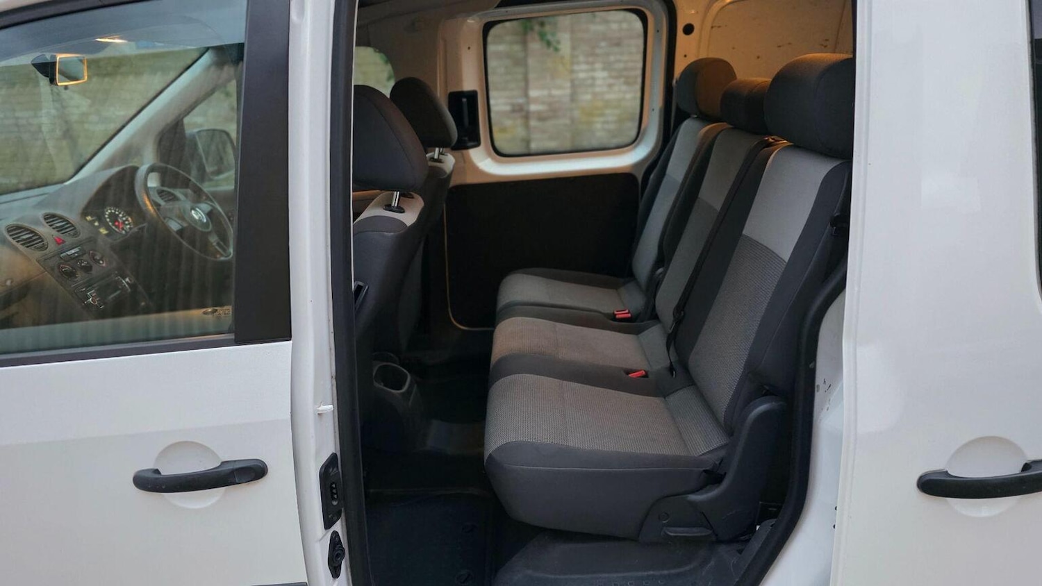 Used Volkswagen Caddy Maxi 2013 for sale - 78139389: Photo 10