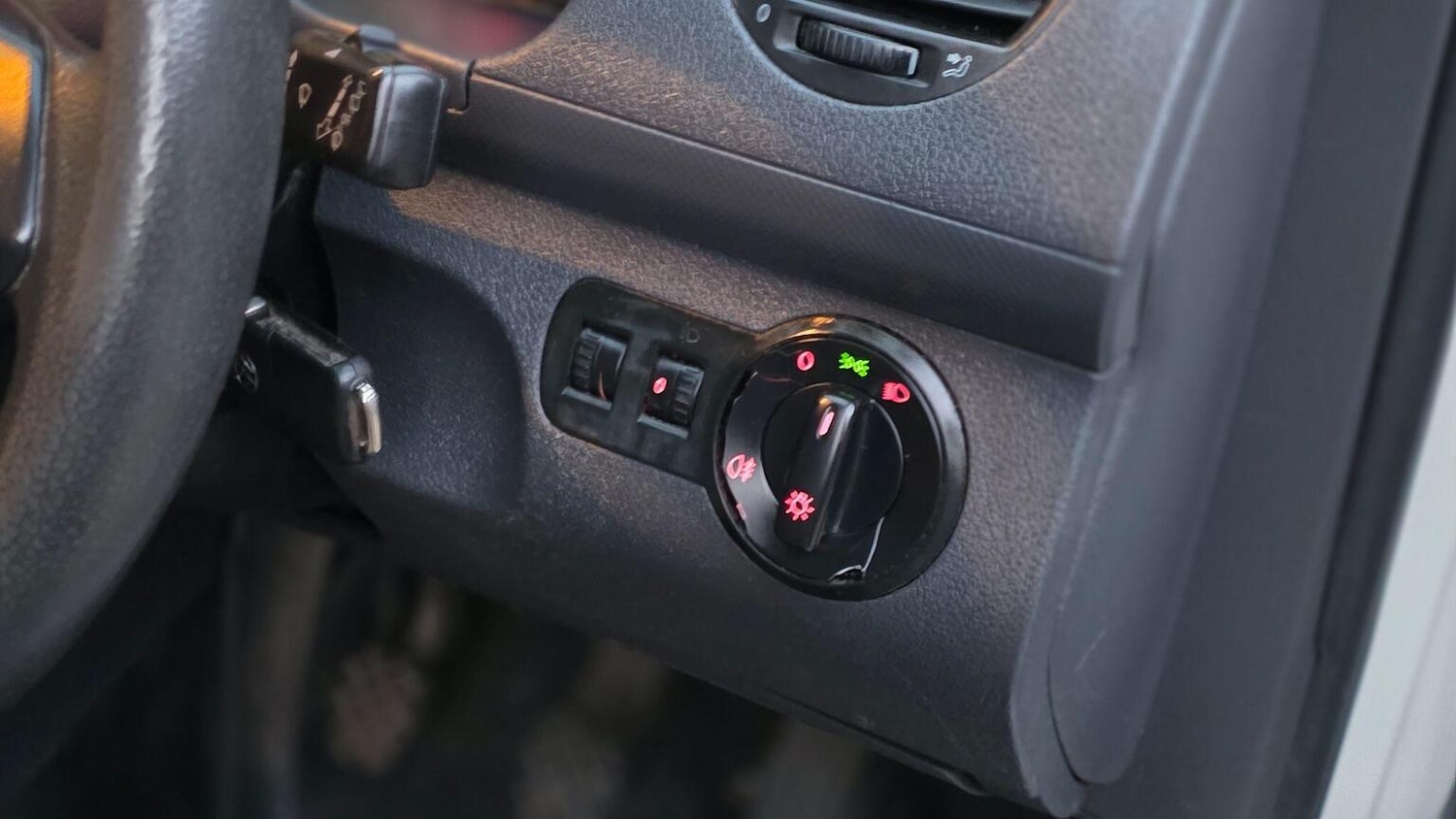 Used Volkswagen Caddy Maxi 2013 for sale - 78139389: Photo 21