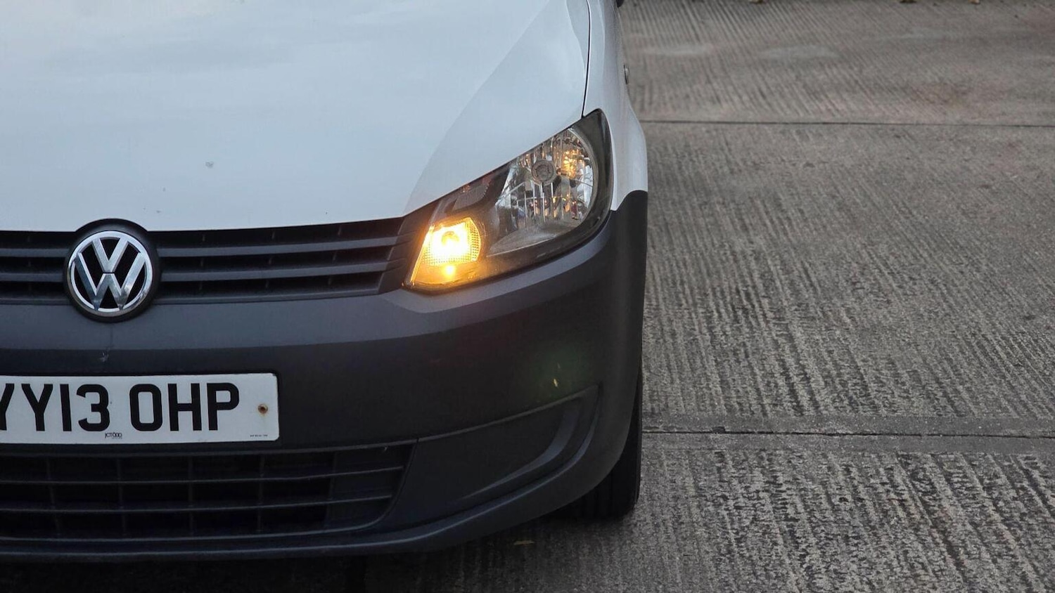 Used Volkswagen Caddy Maxi 2013 for sale - 78139389: Photo 41