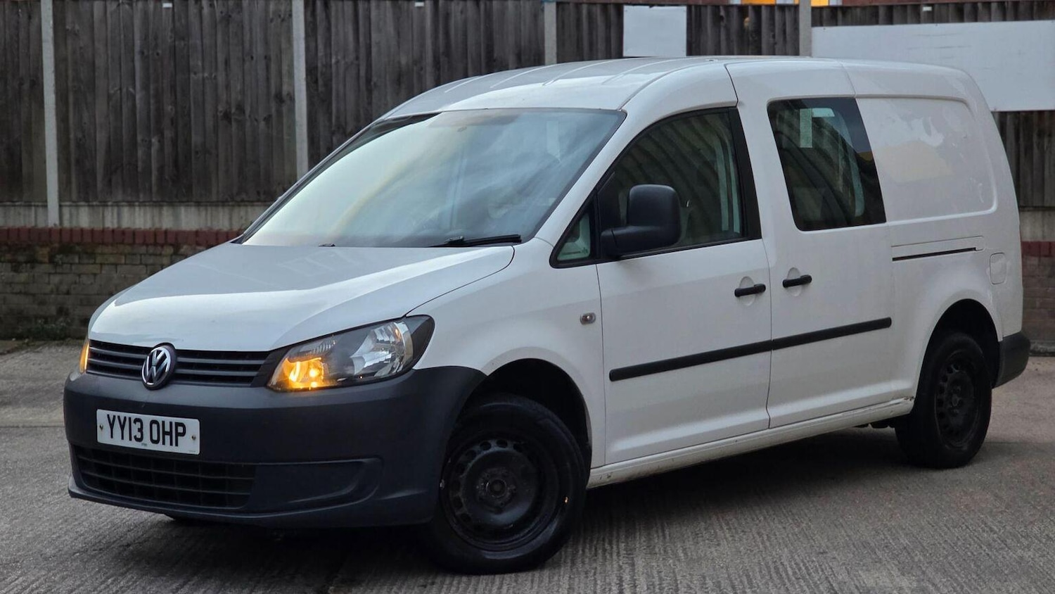 Used Volkswagen Caddy Maxi 2013 for sale - 78139389: Photo 48