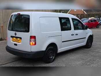 Used Volkswagen Caddy Maxi 2013 for sale - 78139389: Photo