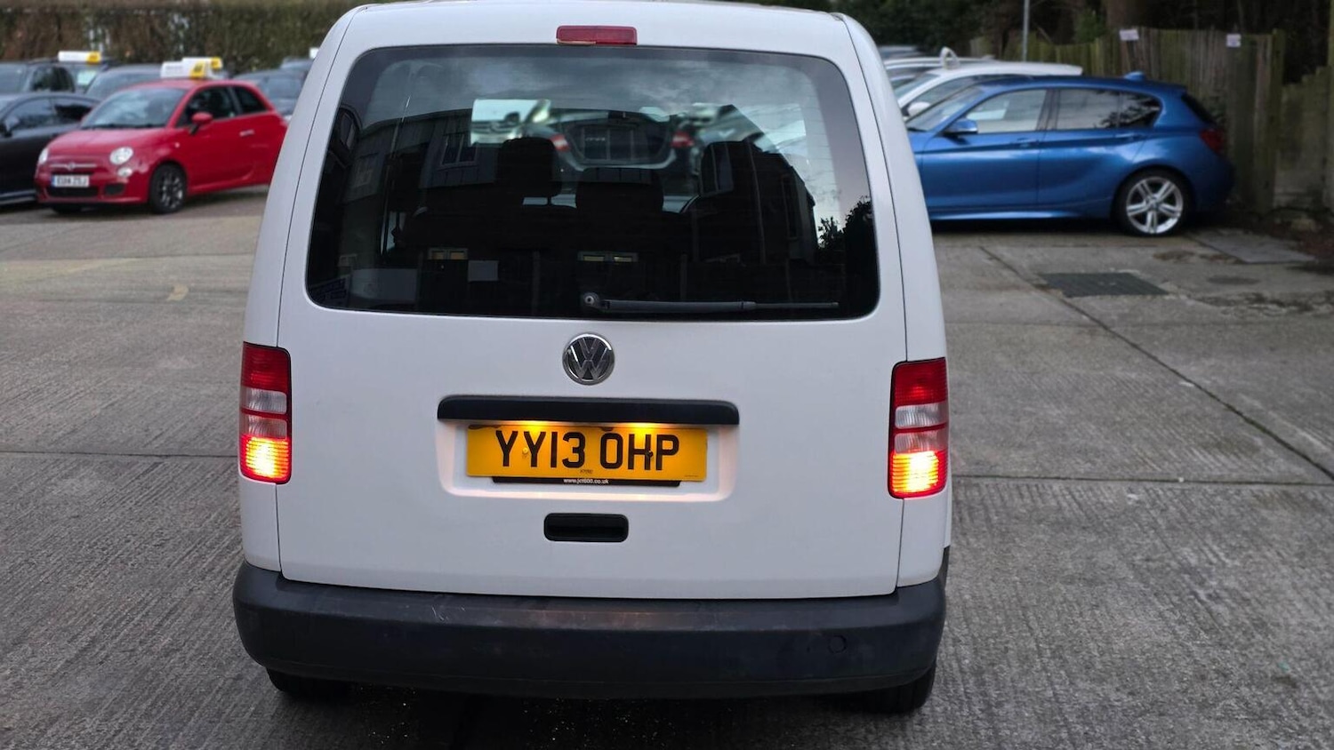 Used Volkswagen Caddy Maxi 2013 for sale - 78139389: Photo 5