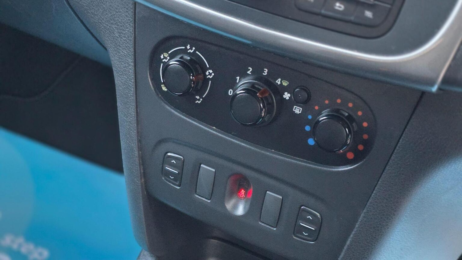 Used Dacia Logan MCV 2016 for sale - 77735654: Photo 19