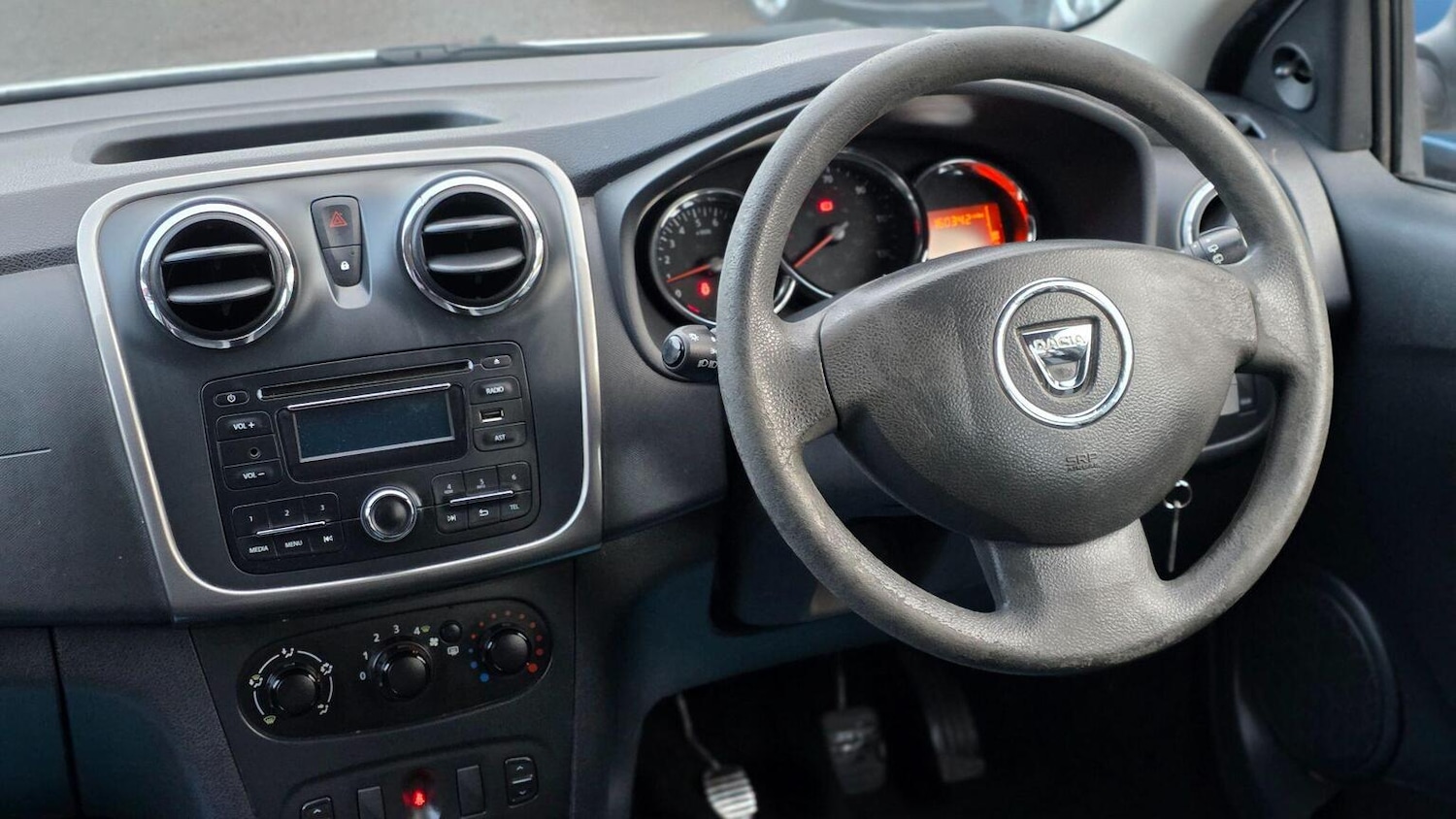 Used Dacia Logan MCV 2016 for sale - 77735654: Photo 26