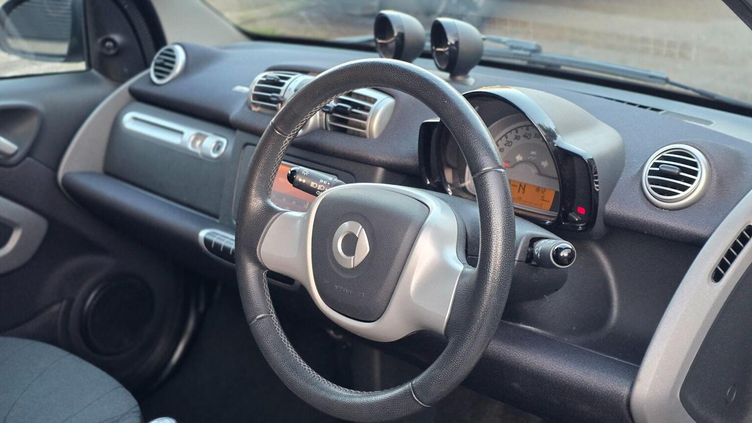 Used smart fortwo 2011 for sale - 77915659: Photo 24