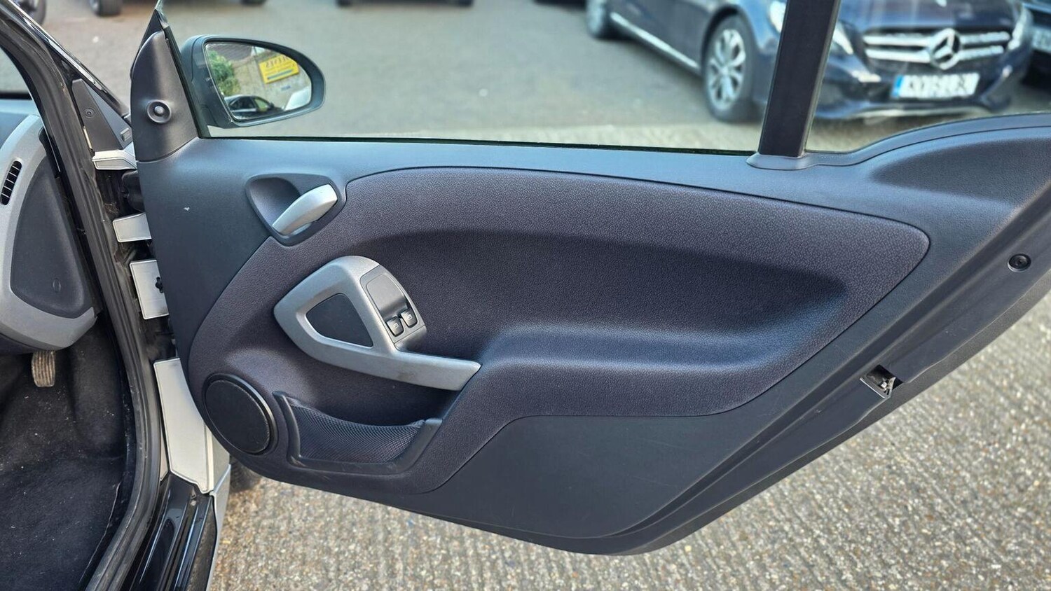 Used smart fortwo 2011 for sale - 77915659: Photo 26