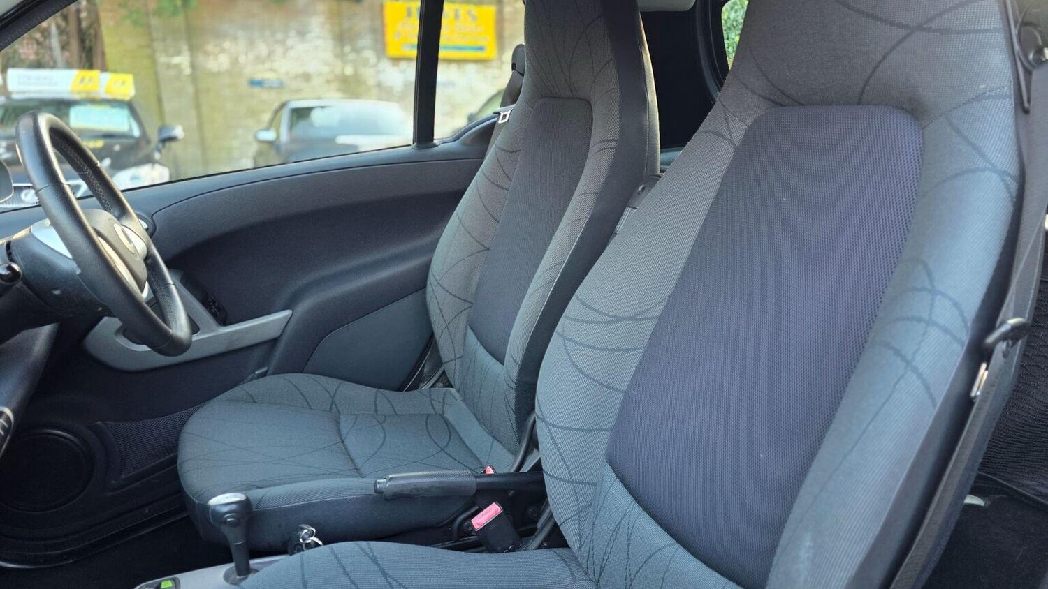 Used smart fortwo 2011 for sale - 77915659: Photo 29