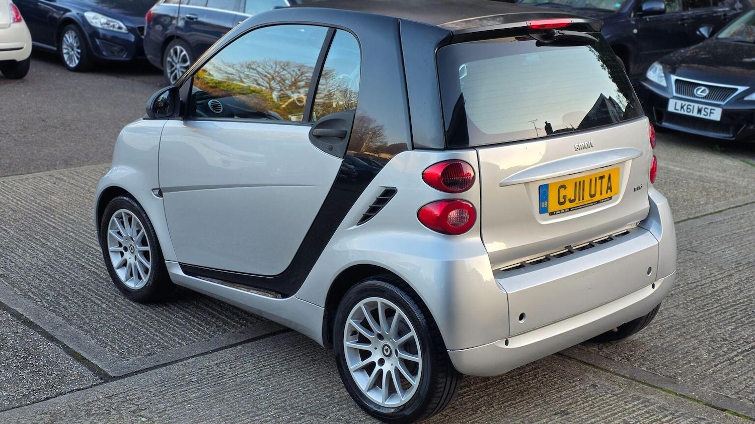 Used smart fortwo 2011 for sale - 77915659: Photo 8