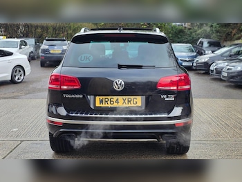 Used Volkswagen Touareg 2015 for sale - 77303749: Photo
