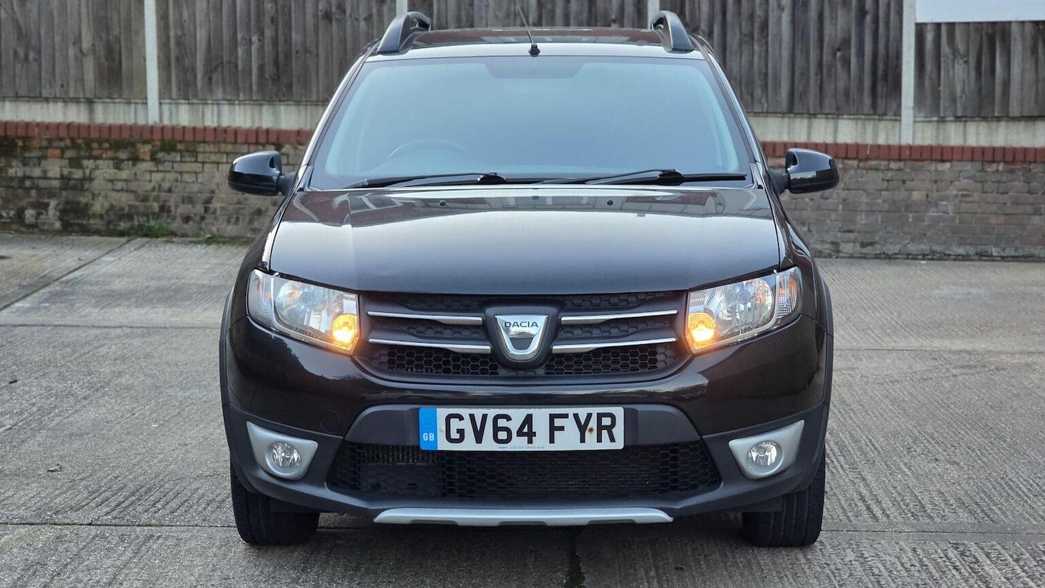 Used Dacia Sandero Stepway 2014 for sale - 77636926: Photo 3