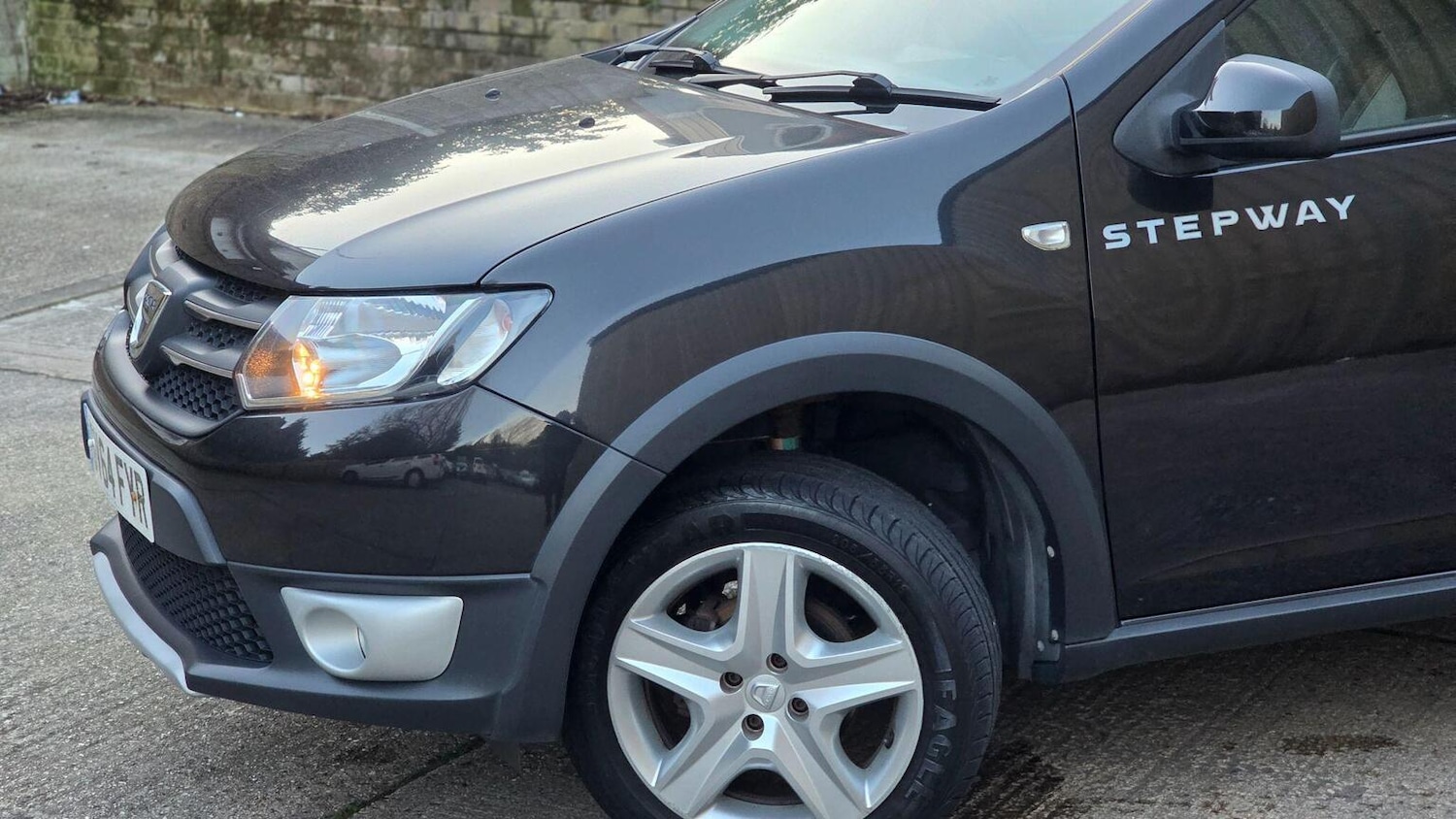 Used Dacia Sandero Stepway 2014 for sale - 77636926: Photo 80