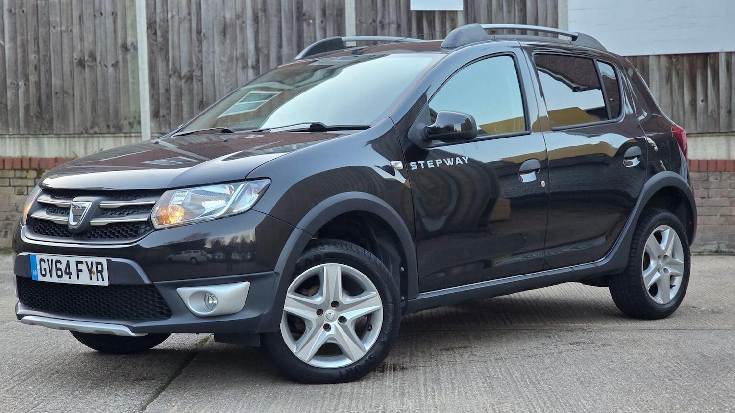 Used Dacia Sandero Stepway 2014 for sale - 77636926: Photo 82